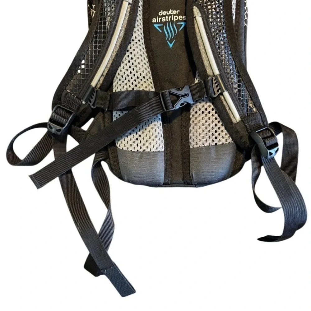 Deuter Hydro Lite 3.0 Hydration‎ Pack Black Gray Airstripes Backpack Hiking